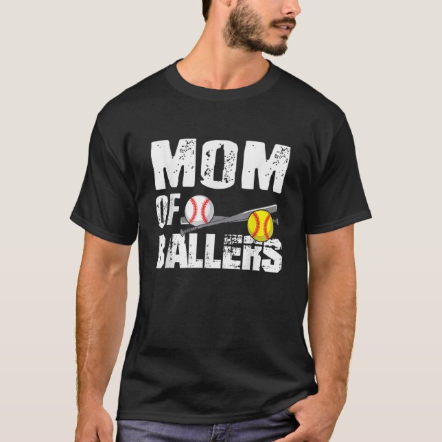 Camiseta Mamá De Ballers Es Madre De Un Juego De Softbol De (Anverso)