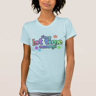 Camiseta Mamá de la primera vez del texto del arco iris