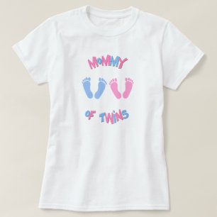 Camiseta Mamá de las huellas gemelas de los bebés