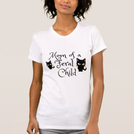 Camiseta Mamá de un niño salvaje con diseño de gatos negros