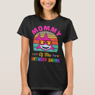 Camiseta Mamá Del Cumpleaños De La Madre Del Tiburón Coinci