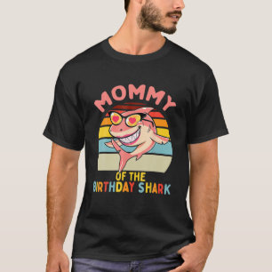Camiseta Mamá Del Cumpleaños De La Madre Del Tiburón Coinci