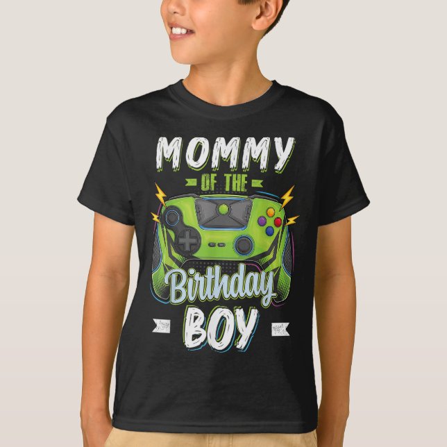 Camiseta Mamá del niño cumpleaños comparando familia Video  (Anverso)