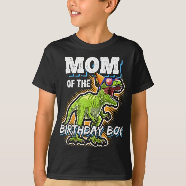 Camiseta Mamá del niño de cumpleaños que codea dinosaurio f (Anverso)