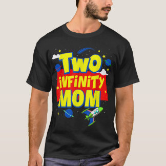 Camiseta Mamá Dos Decoraciones Infinitas Y Más Allá Del Cum