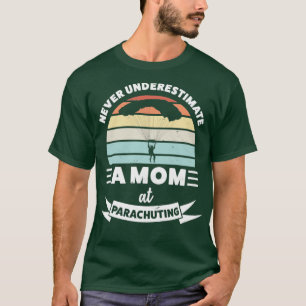 Camiseta Mamá en paracaidismo es una esposa de regalo diver
