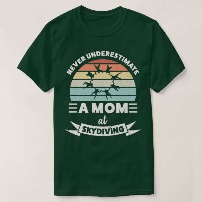 Camiseta Mamá en Skydiving, divertida esposa de regalo (Diseño del anverso)