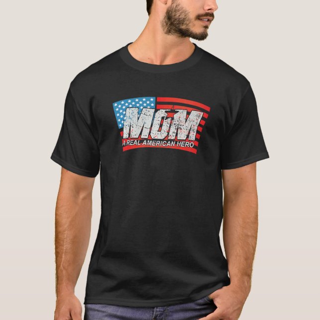 Camiseta Mamá Es Una Verdadera Héroe Estadounidense (Anverso)