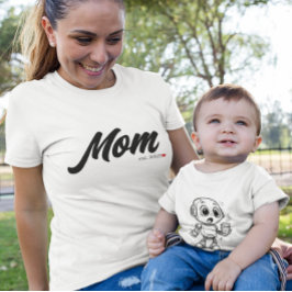 Camiseta Mamá Est. Corazón rojo de guión negro | Personaliz