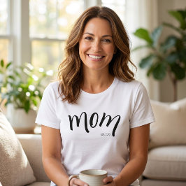 Camiseta Mamá Estableció Escritura Negra Personalizada Año