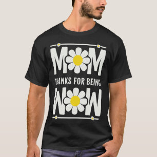 Camiseta Mamá gracias por ser impresionante al revés día de