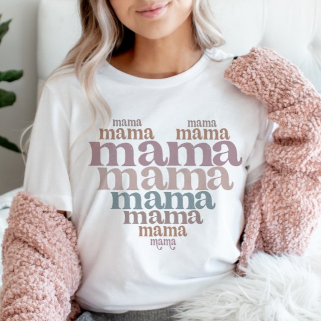Camiseta Mama Heart Stackeado Word Art Retro (Subido por el creador)