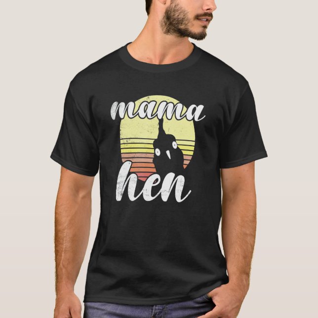 Camiseta Mamá Hen Hen Farm, Retro de Pollo Cheeky (Anverso)