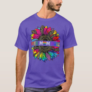 Camiseta Mamá libre abraza al leopardo del girasol arcoiris