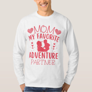 Camiseta Mamá mi cita graciosa de un socio aventurero favor