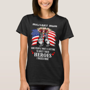 Camiseta Mamá militar que crié a mi héroe