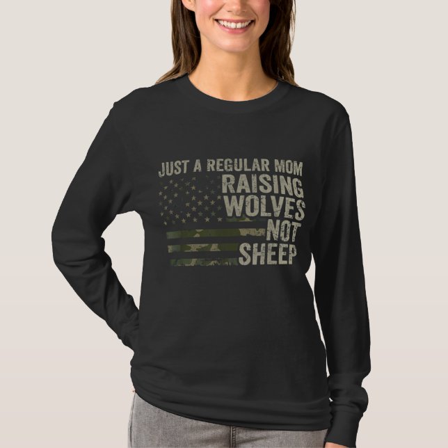 Camiseta Mamá normal criando lobos no ovejas - Cam de solda (Anverso)
