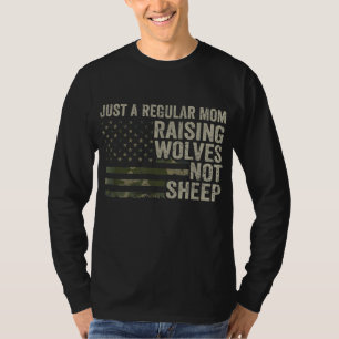 Camiseta Mamá normal criando lobos no ovejas - Cam de solda