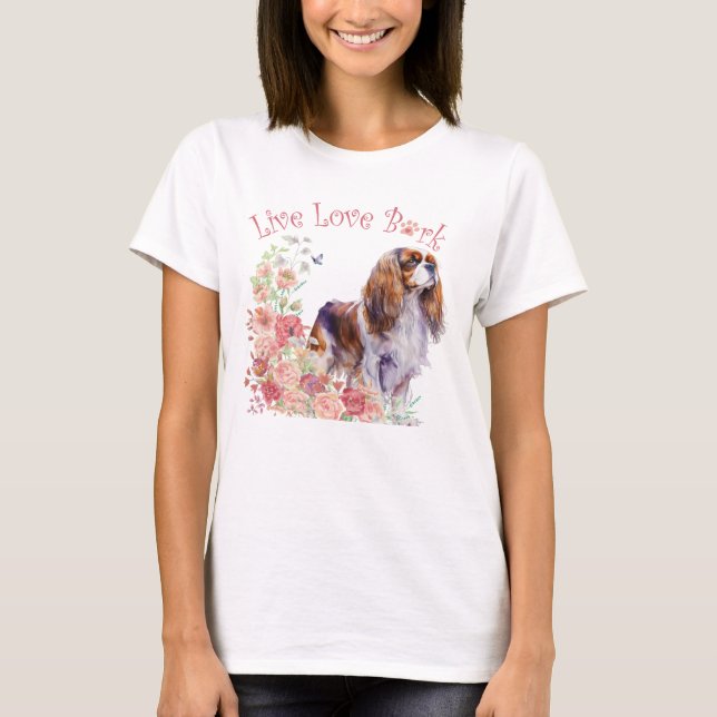 Camiseta Mamá Perro Cavalier King Charles Spaniel Floral (Anverso)