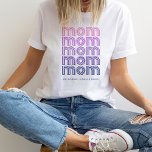 Camiseta Mamá | Texto de estilo discoteca rosa y púrpura<br><div class="desc">Esta camisa divertida y elegante dice "mamá" cinco veces,  en colores rosa y morado inspirados en el retro y en la tipografía de estilo disco a la moda. Añade los nombres de tus hijos para mostrar lo orgullosos que estás de ser su madre.</div>