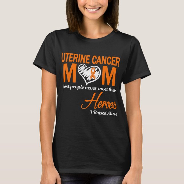 Camiseta Mamá uterina con cáncer que crié (Anverso)
