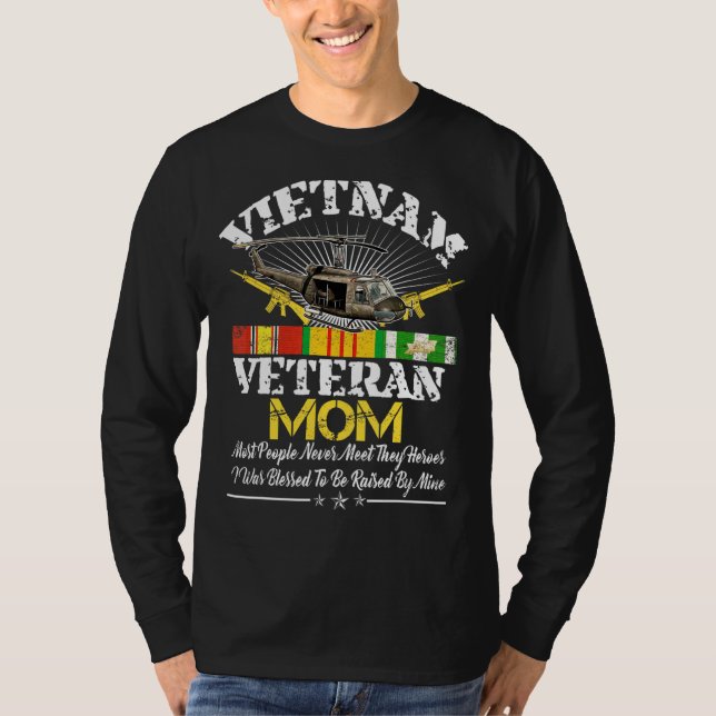 Camiseta Mamá veterana de Vietnam criada por mi Héroe Milit (Anverso)