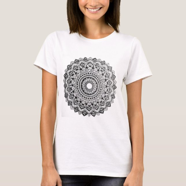 Camiseta Mandala blanco y negro (Anverso)