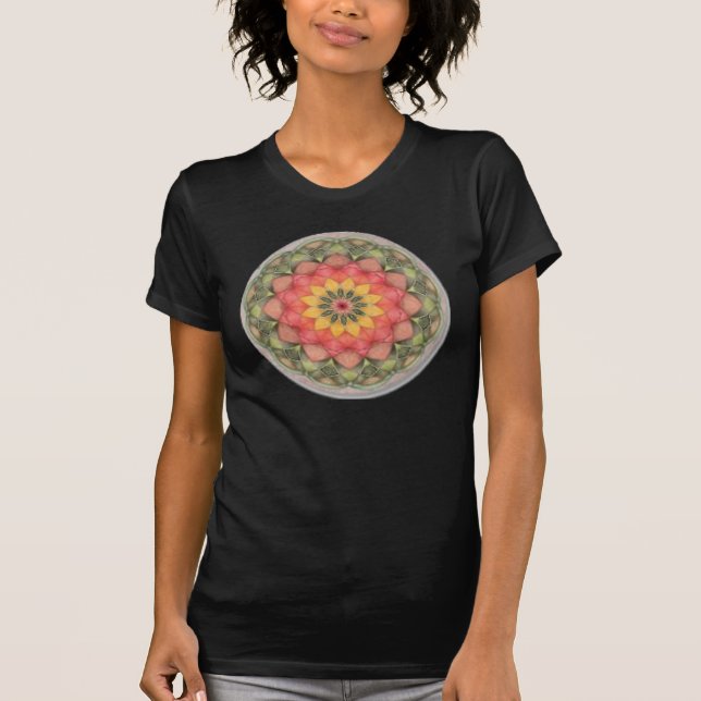 Camiseta mandala del corazón (Anverso)
