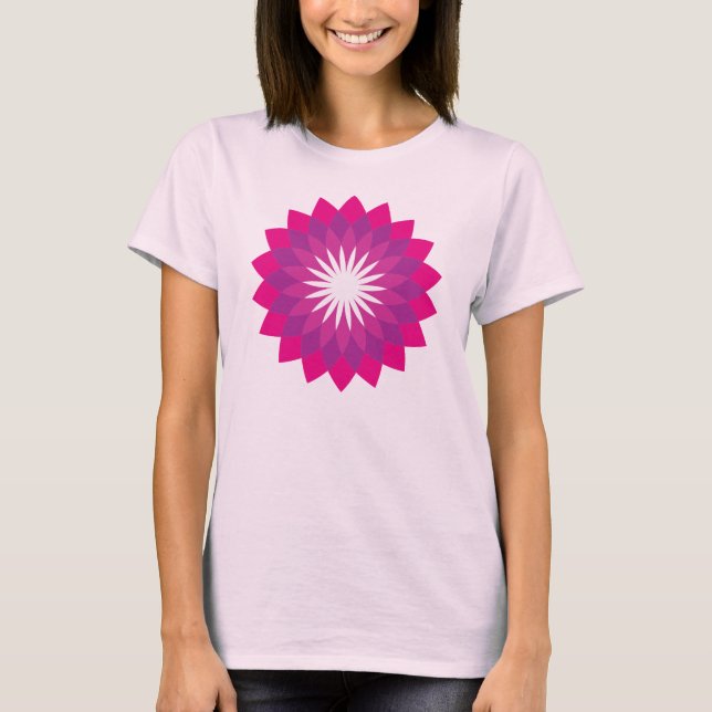 Camiseta Mandala elegante de flores rosas (Anverso)