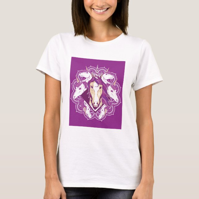 Camiseta Mandala morada unicornio (Anverso)