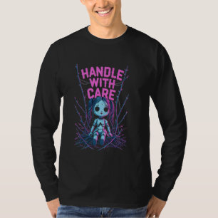 Camiseta Manejo con cuidado muñeca gótica Jirai Kei estétic