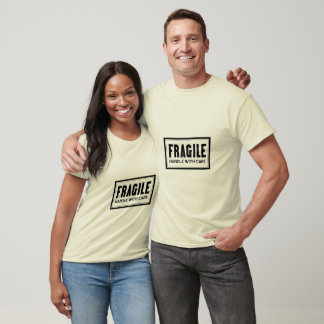 Camiseta Manejo Frágil con cuidado más tamaño