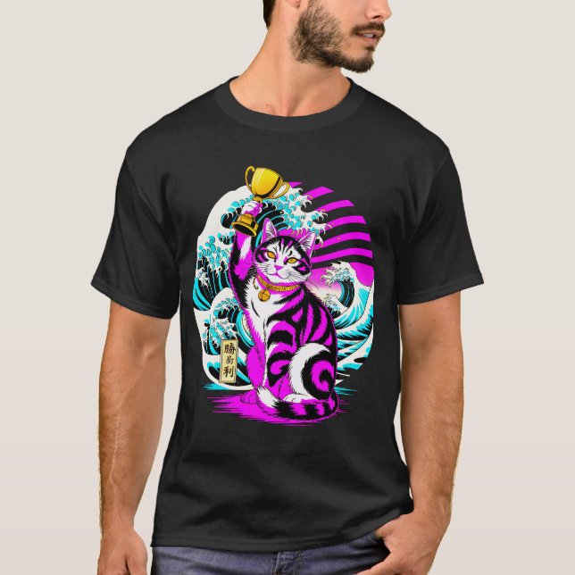 Camiseta Maneki-neko Victorioso - Gato de la Suerte Japonés (Anverso)