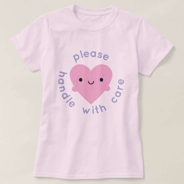 Camiseta Manipular con cuidado el corazón de Kawaii (Diseño del anverso)