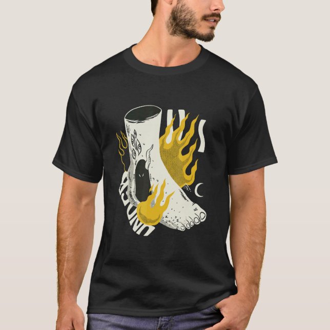 Camiseta Manly Foot Scary Surreal Oyes Devil (Anverso)
