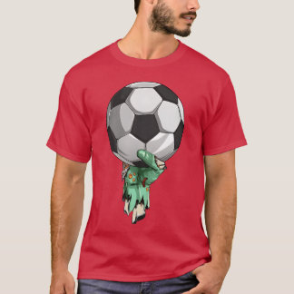Camiseta Mano de zombie de roca sosteniendo balón de fútbol