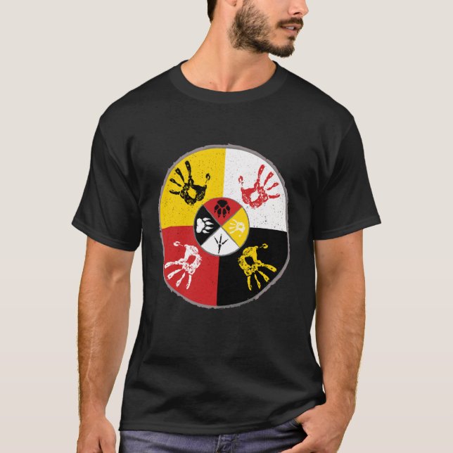 Camiseta Mano MMIW de la rueda de medicina de los nativos e (Anverso)