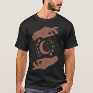Camiseta Manos Celestiales Sol Y Luna Fase Lunar Mano Místi
