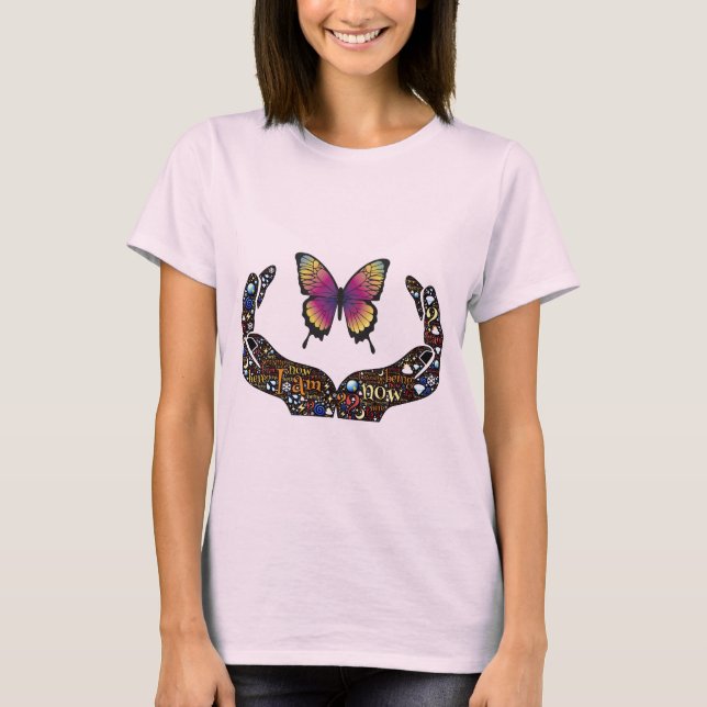 Camiseta Manos y mariposa abiertas coloridas (Anverso)