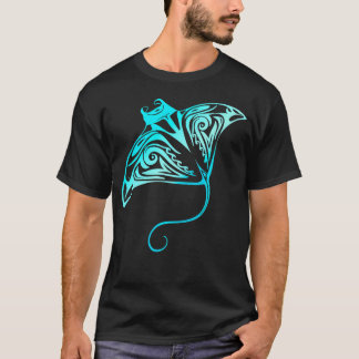 Camiseta Manta tribal hawaiana Ray Tiburón hawaiano Lover.p