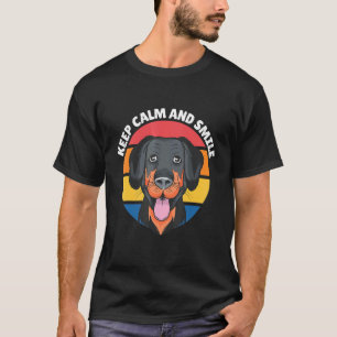 Camiseta Mantén La Calma Y Sonríe Feliz Cara Tee
