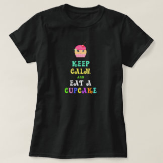 Camiseta Mantén La Tranquilidad Y Comed Un Carácter De Tort