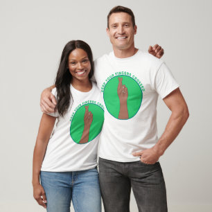 Camiseta Mantén tus dedos cruzados Amuleto de la suerte vin