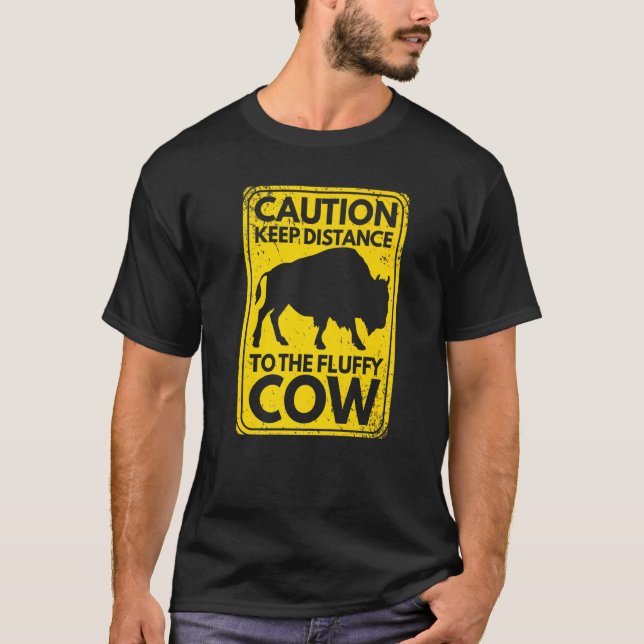 Camiseta Mantener distancia con el bisonte de la vaca espon (Anverso)