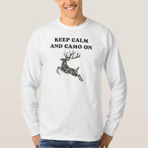 Camiseta Mantener la calma y el movimiento Caza de venado