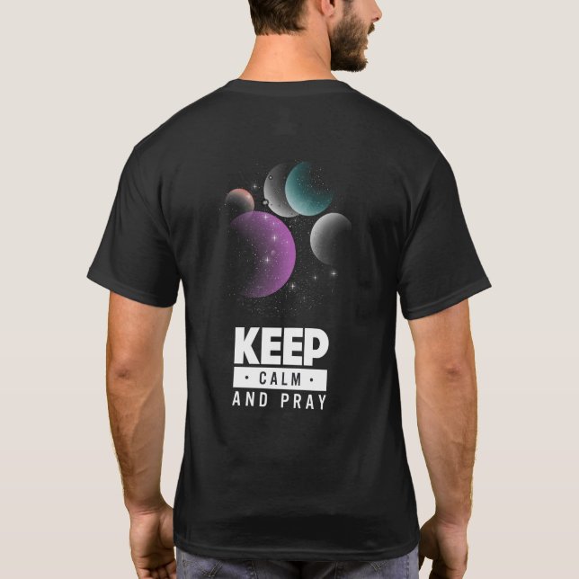 Camiseta mantener la calma y rezar (Reverso)