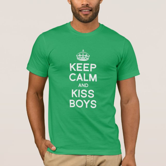 CAMISETA MANTENGA LOS MUCHACHOS TRANQUILOS Y DEL BESO (Anverso)