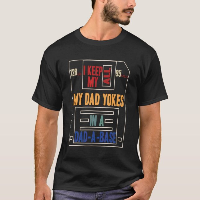 Camiseta Mantengo Todo Mi Chiste De Papá En Un Padre De Bas (Anverso)