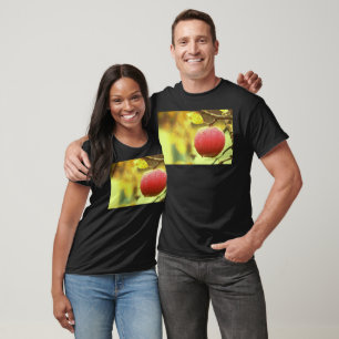 Camiseta "Manzana Roja" Foto Linda. Comprar Ahora
