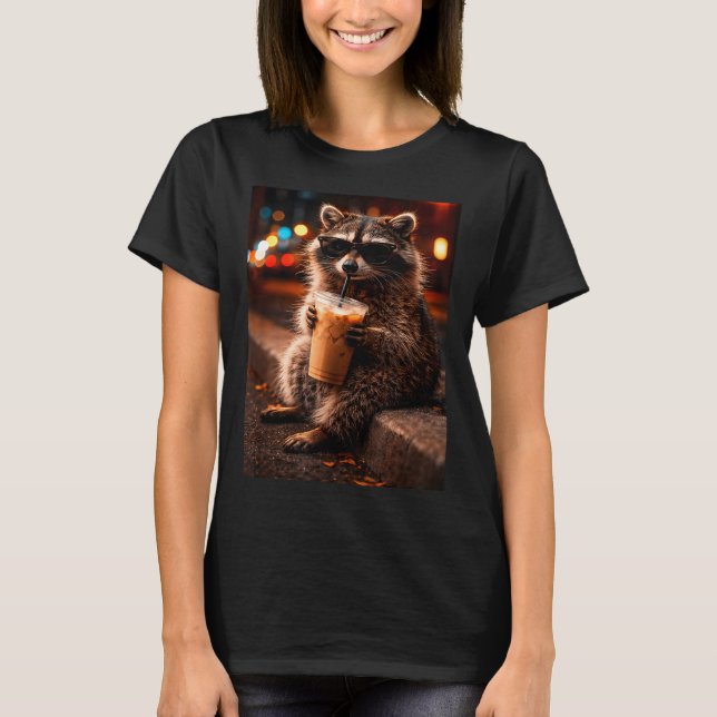 Camiseta Mapache bebiendo café helado divertido mapache de  (Anverso)